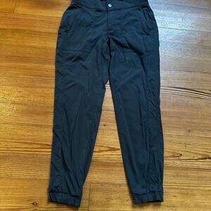 Athleta dark gray nylon trouser straight leg athletic pant SIZE 4